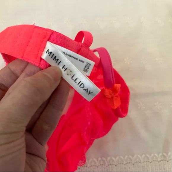 Mimi Holliday Hot Lips pink balconette bra with heart lace 32B - Picture 8 of 8